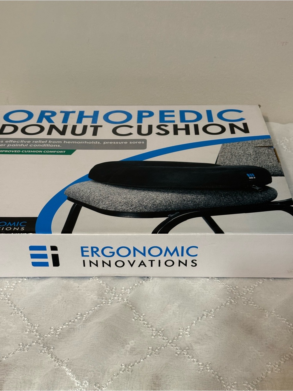 Black Orthopedic Donut Cushion - Picture 5 of 7
